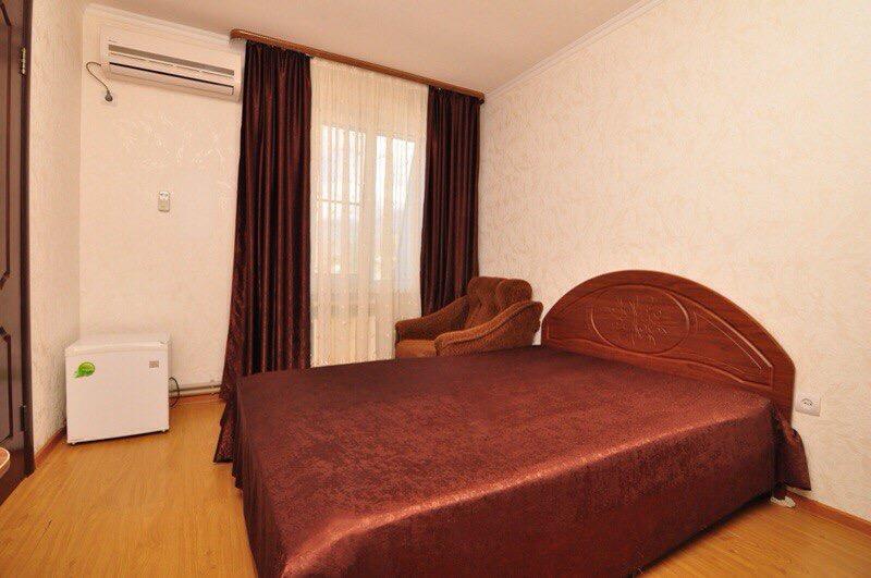 U Ruslana Guest House Gagra Dış mekan fotoğraf